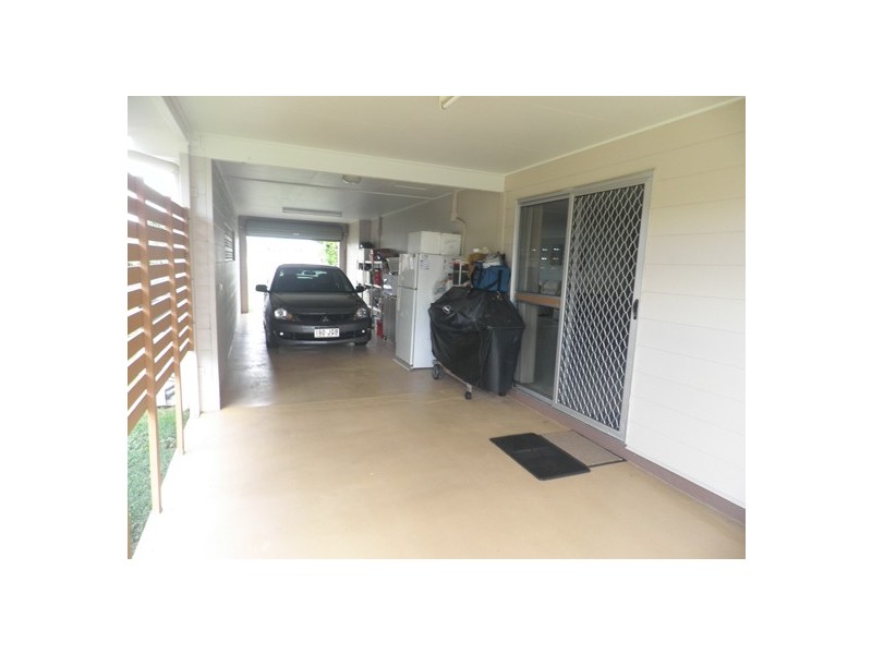 20 Spencer, Gayndah QLD 4625