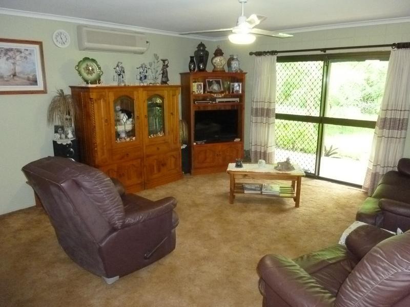 2 Leesons Road, Redridge QLD 4660