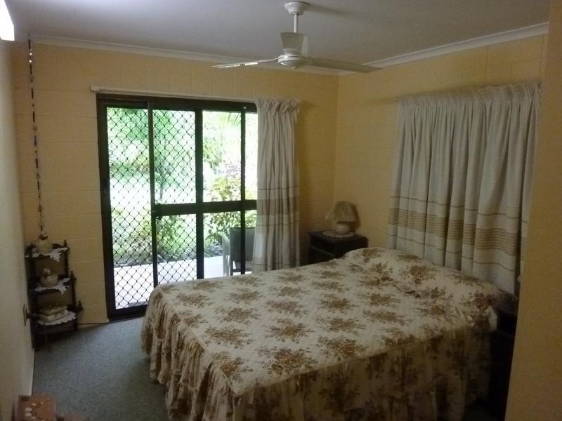 2 Leesons Road, Redridge QLD 4660