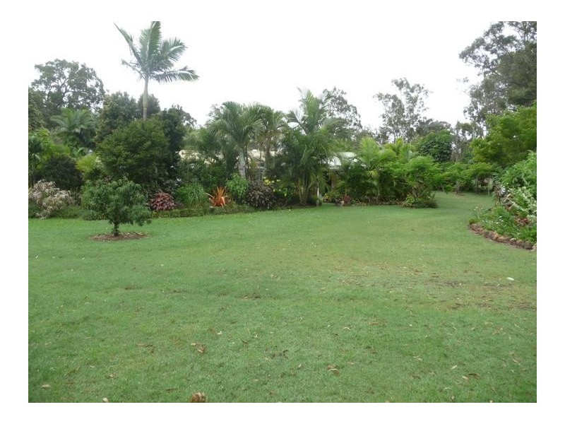 2 Leesons Road, Redridge QLD 4660