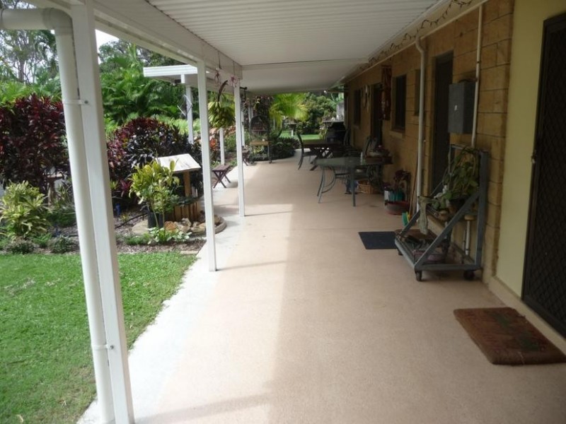 2 Leesons Road, Redridge QLD 4660