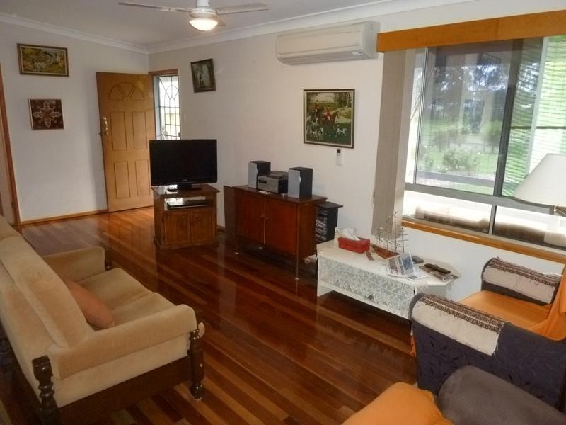 12 MAIN STREET, Dallarnil QLD 4621