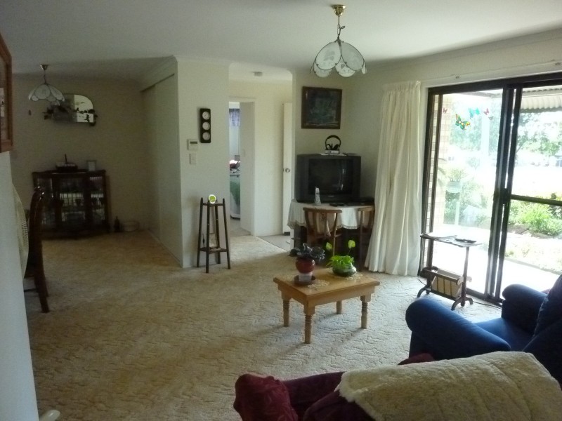 32 WALSH STREET, Biggenden QLD 4621