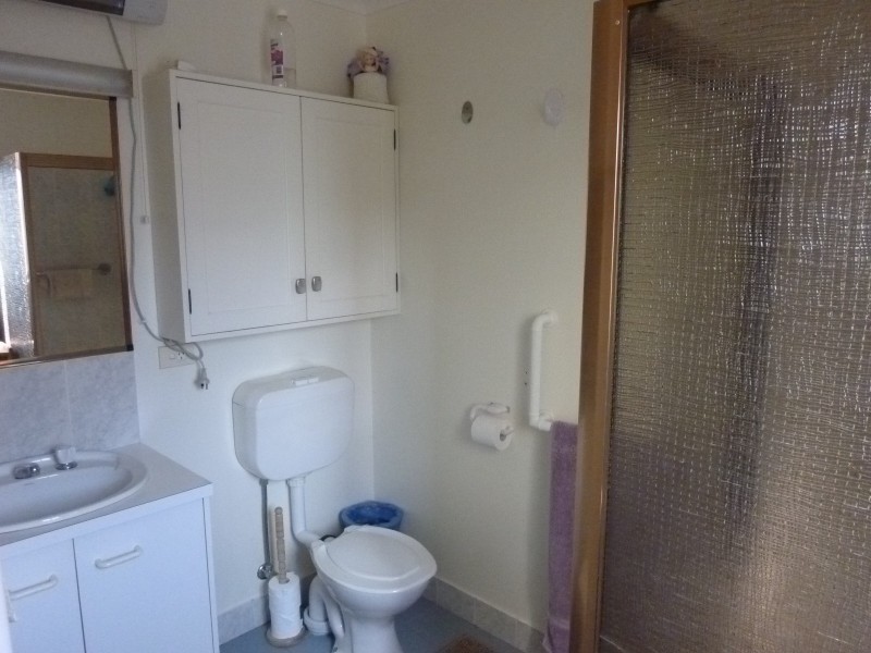 32 WALSH STREET, Biggenden QLD 4621