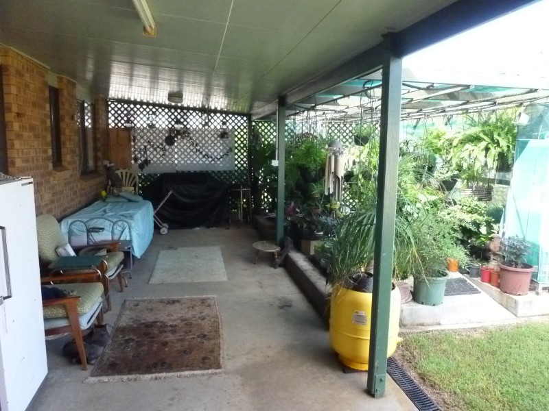 32 WALSH STREET, Biggenden QLD 4621