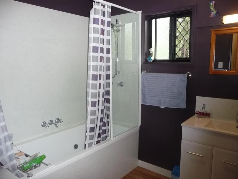 17 MELALEUCA COURT, REDRIDGE, Childers QLD 4660