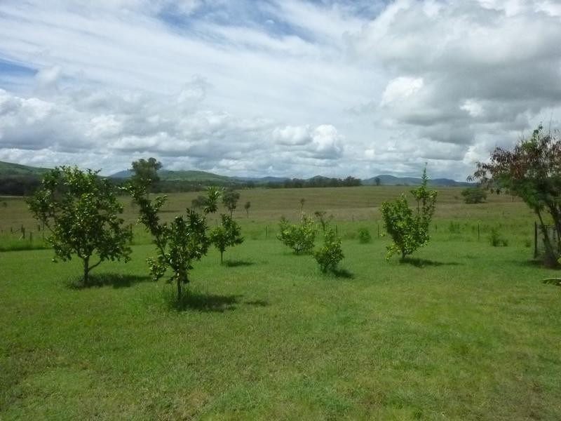 716 CORINGA ROAD, Coringa QLD 4621