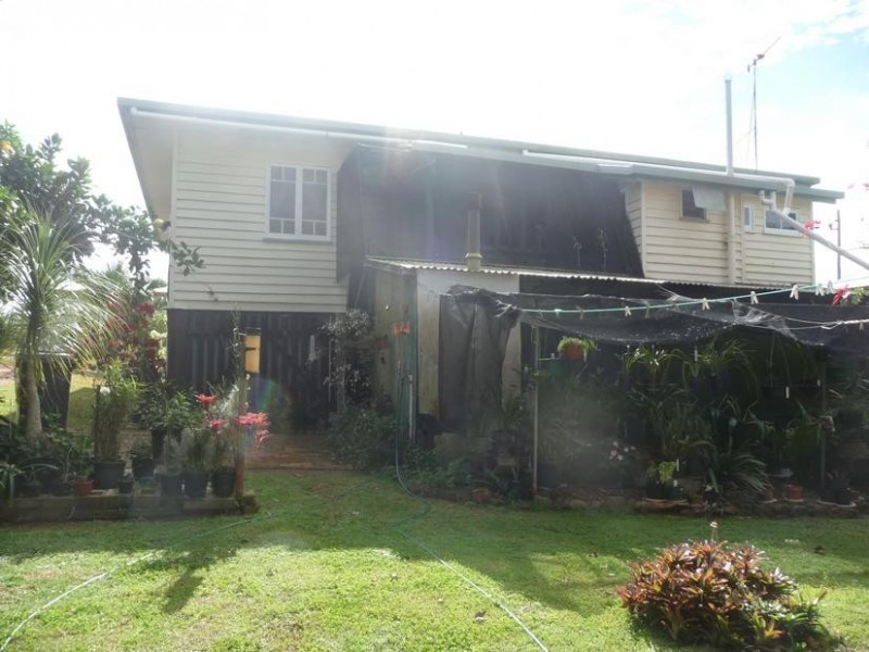 22 MACROSSAN STREET, Childers QLD 4660
