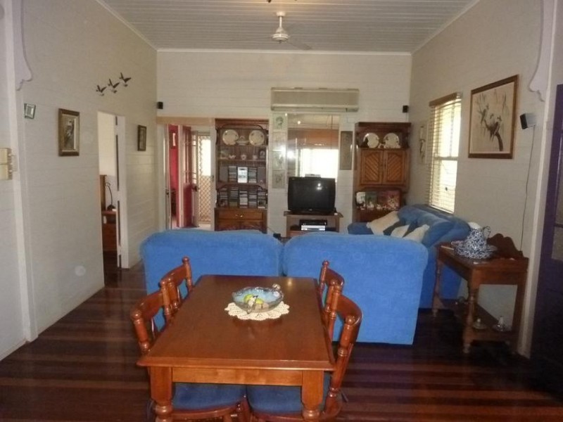 16 QUEEN STREET, Cordalba QLD 4660