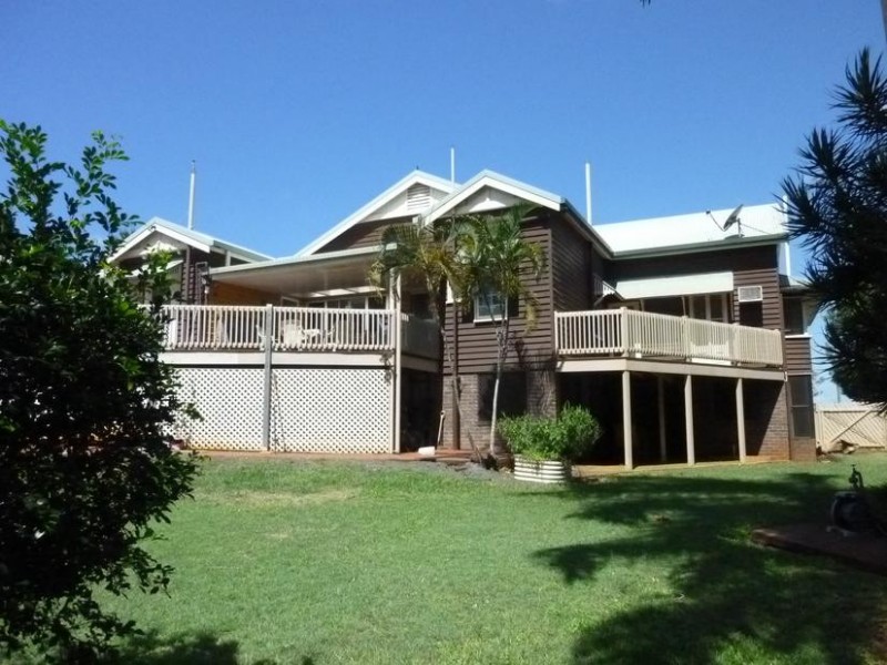 14 Taylor Street, Childers QLD 4660