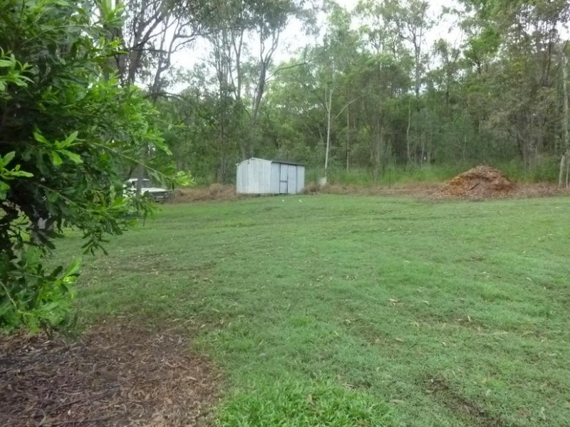 211 Rainbows Road, South Isis QLD 4660