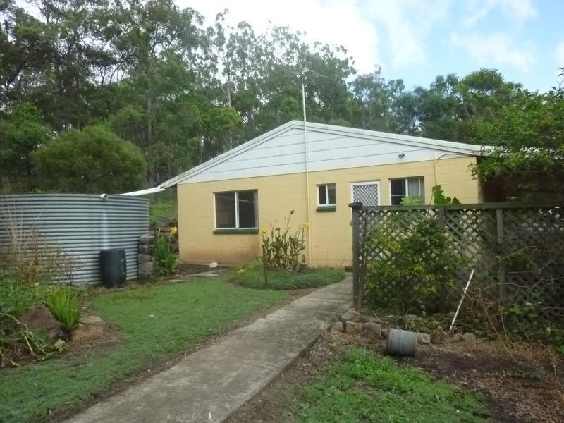 211 Rainbows Road, South Isis QLD 4660