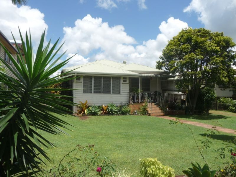 22 BROADHURST STREET, Childers QLD 4660