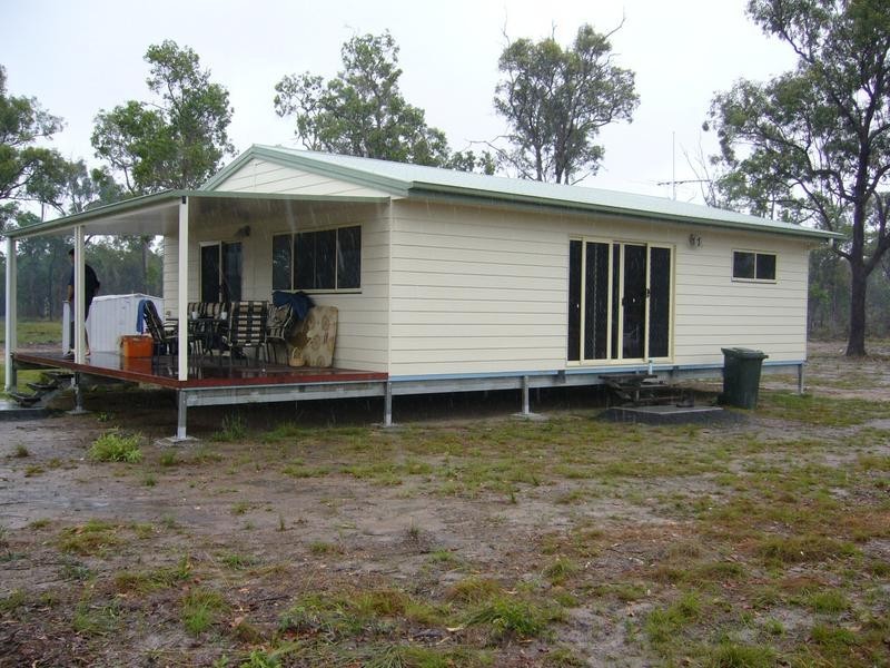 946 FARNSFIELD ROAD, FARNSFIELD, Childers QLD 4660