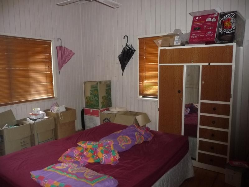 49 MACROSSAN STREET, Childers QLD 4660