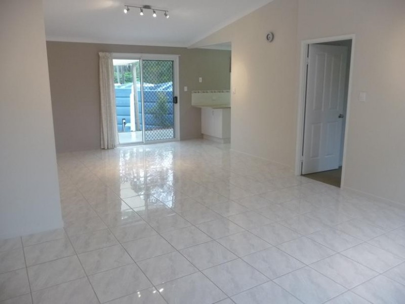 15 REDGWELL CLOSE, Apple Tree Creek QLD 4660
