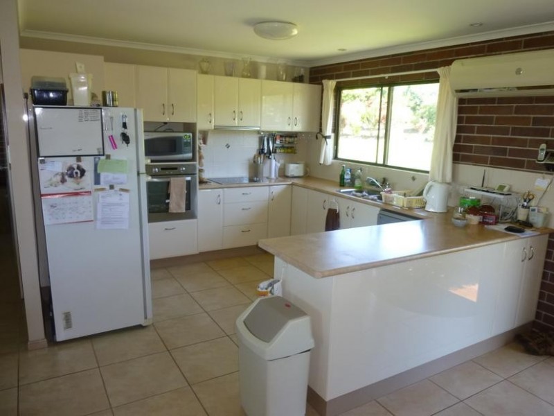 203 SOUTH ISIS ROAD, SOUTH ISIS, Childers QLD 4660