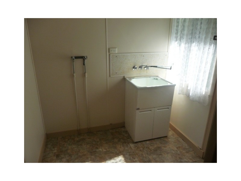 14 ELIZABETH STREET, Childers QLD 4660