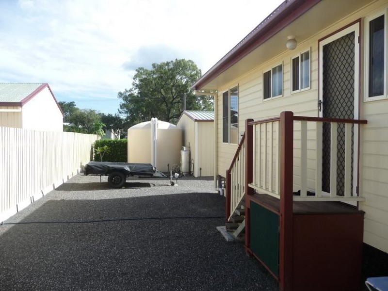 17 WILLIAM STREET, Biggenden QLD 4621