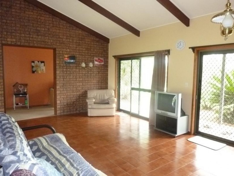 30 Billabong Crescent, Apple Tree Creek QLD 4660