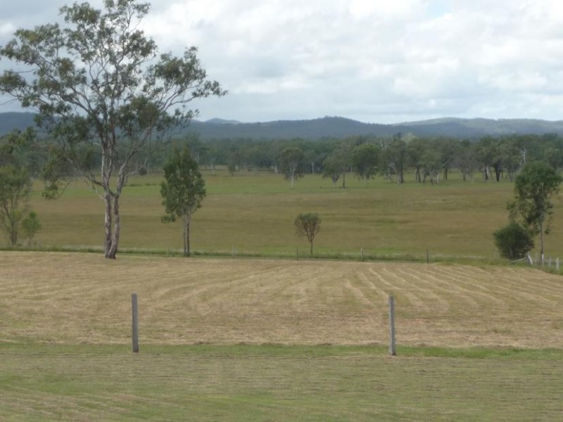64 BLUFF VIEW ROAD, Biggenden QLD 4621