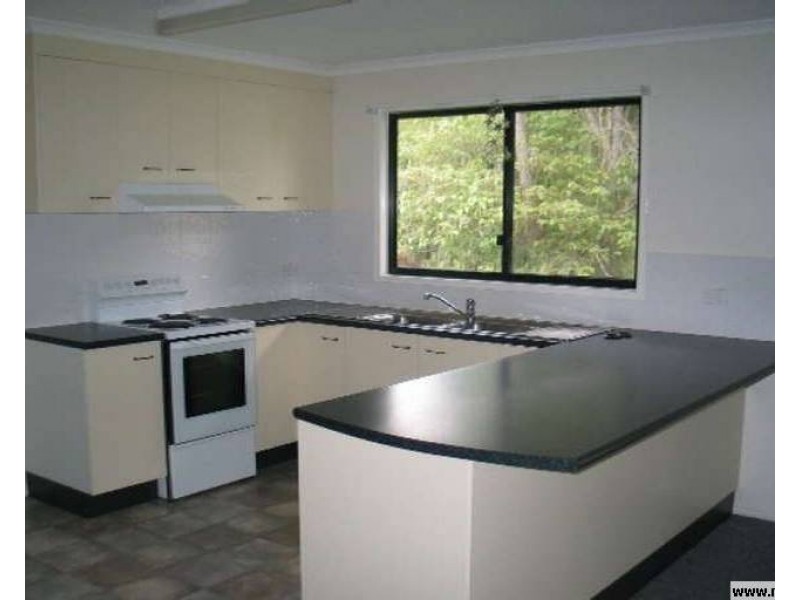 10 Delaney Court, Childers QLD 4660