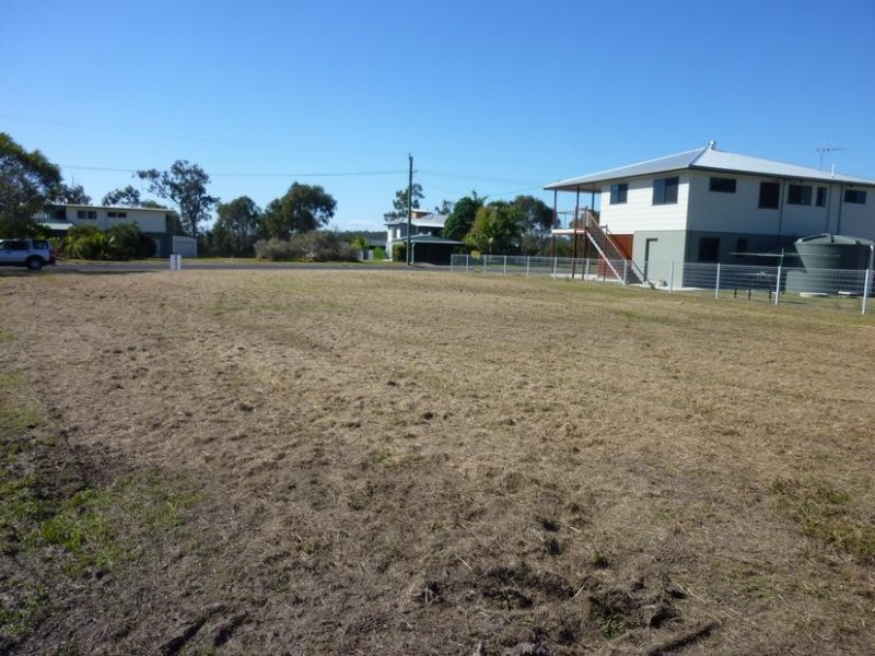 29 WATKINS STREET, Buxton QLD 4660