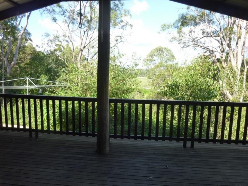 6 ROSENSTET LANE, Apple Tree Creek QLD 4660