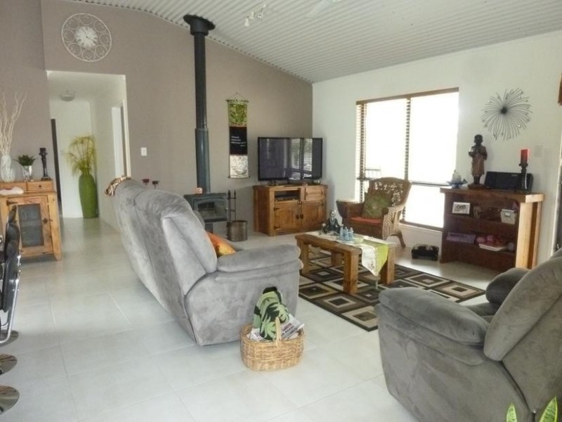 23 BLUE GUM DRIVE, REDRIDGE, Childers QLD 4660