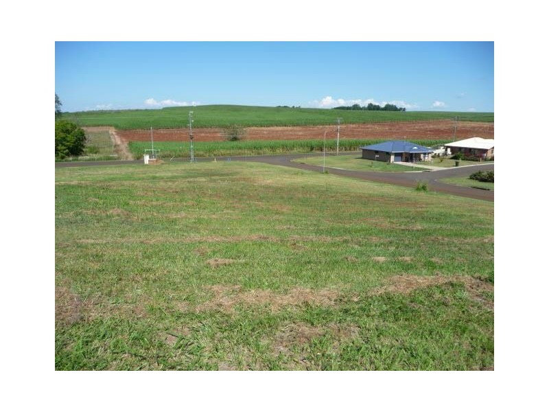 6 Hendle Street, Childers QLD 4660