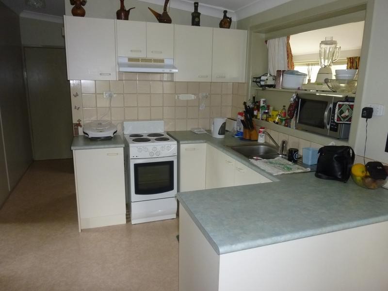 13 QUEEN STREET, Dallarnil QLD 4621