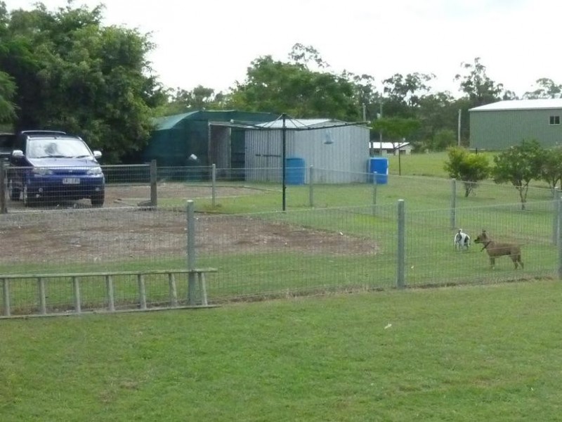 13 QUEEN STREET, Dallarnil QLD 4621