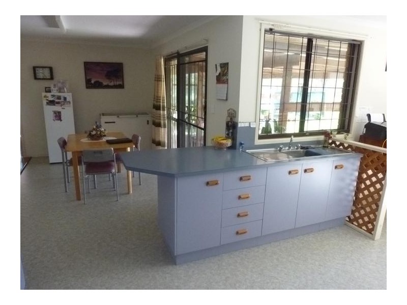 181 GUPPYS ROAD, EUREKA, Childers QLD 4660