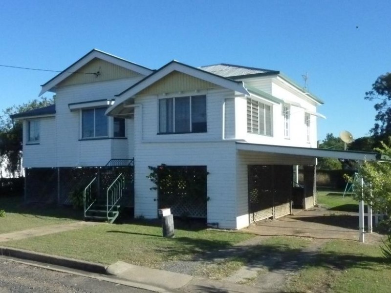 48 Edward Street, Biggenden QLD 4621
