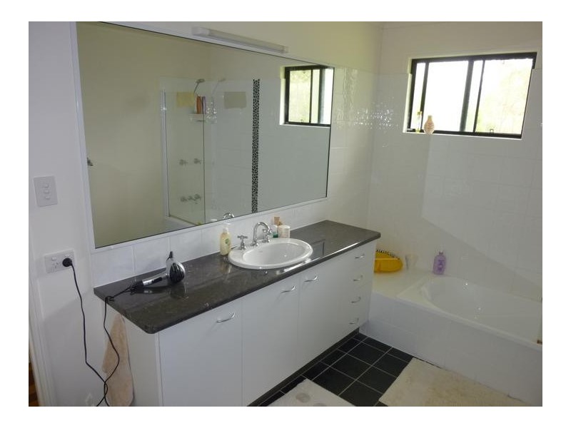 7 Gentle Annie Road, Apple Tree Creek QLD 4660
