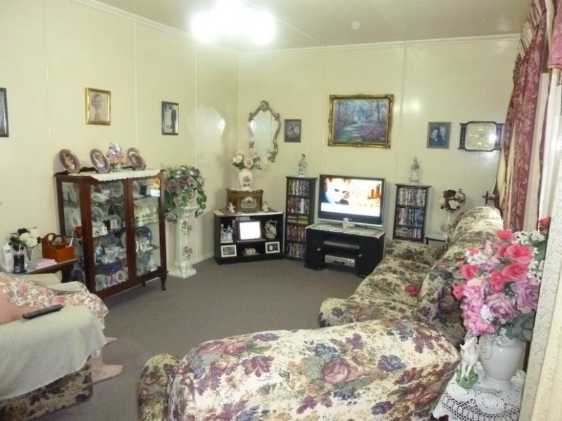 7 OAKES STREET, Childers QLD 4660