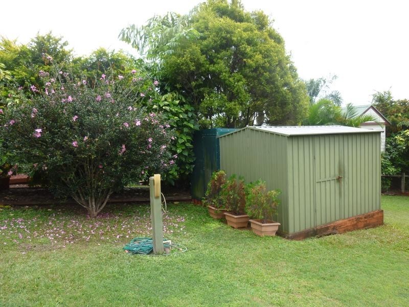 7 OAKES STREET, Childers QLD 4660