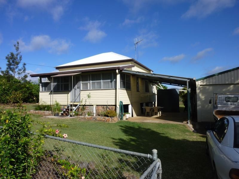 42 BLUFF VIEW ROAD, Biggenden QLD 4621