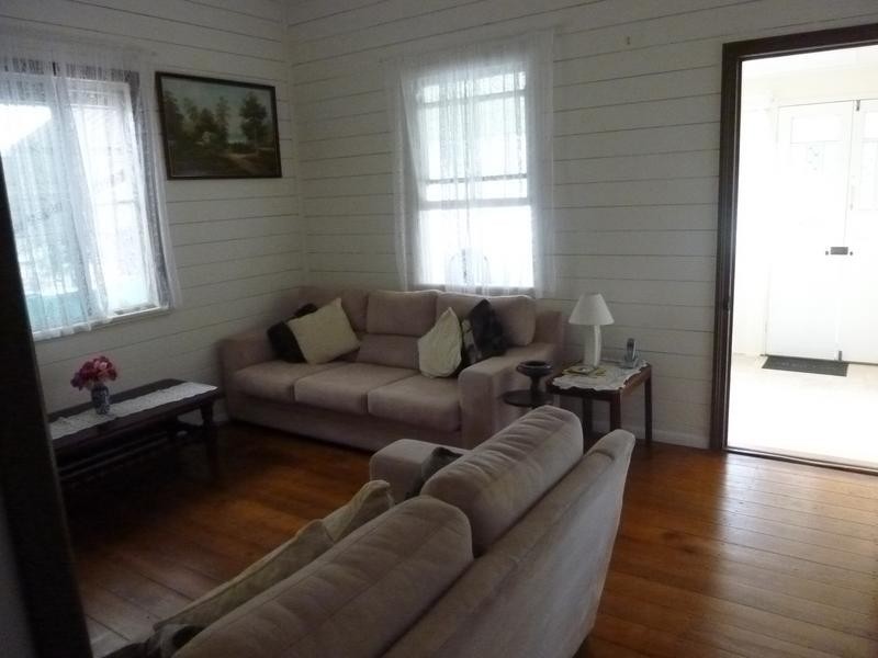 42 BLUFF VIEW ROAD, Biggenden QLD 4621