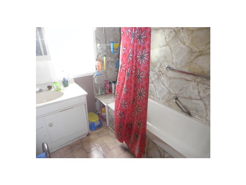 4 Meyer, Gayndah QLD 4625