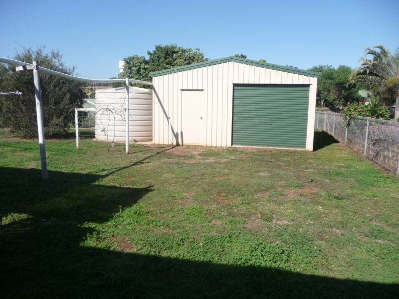 4 Mungomery Street, Childers QLD 4660