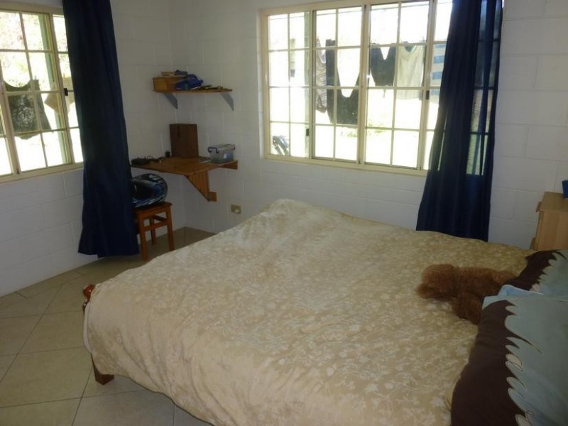 90 ADIES ROAD, ISIS CENTRAL, Childers QLD 4660