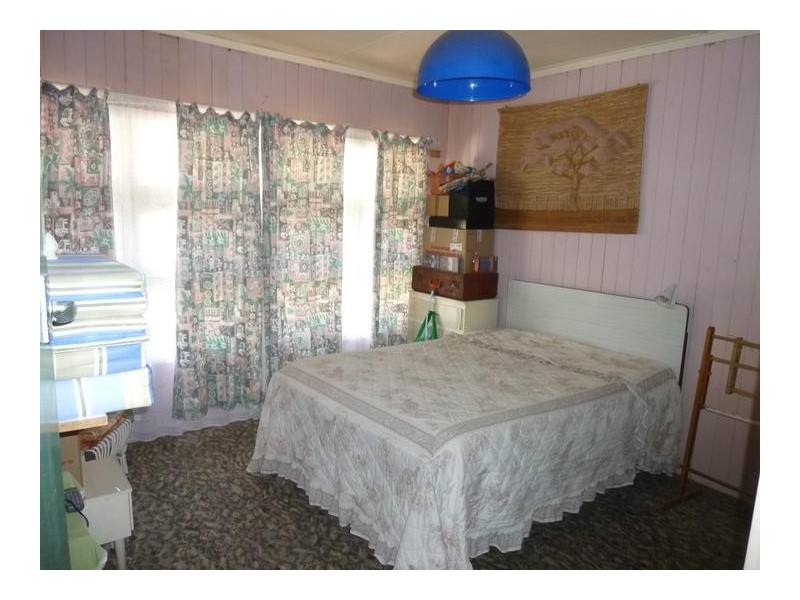 1 Esplanade, Woodgate QLD 4660