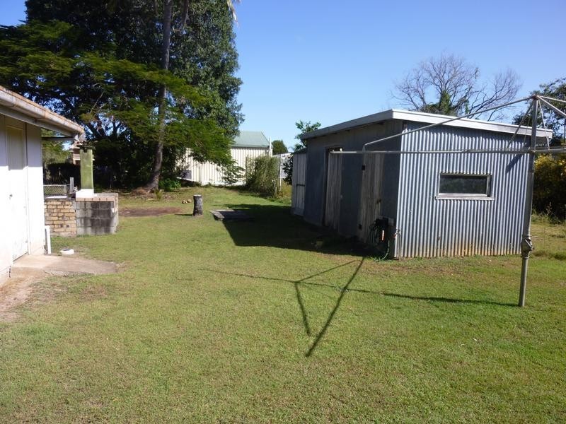 1 Esplanade, Woodgate QLD 4660