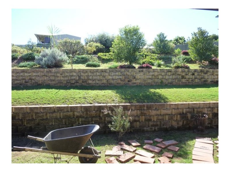 65 Thompson Road, Childers QLD 4660
