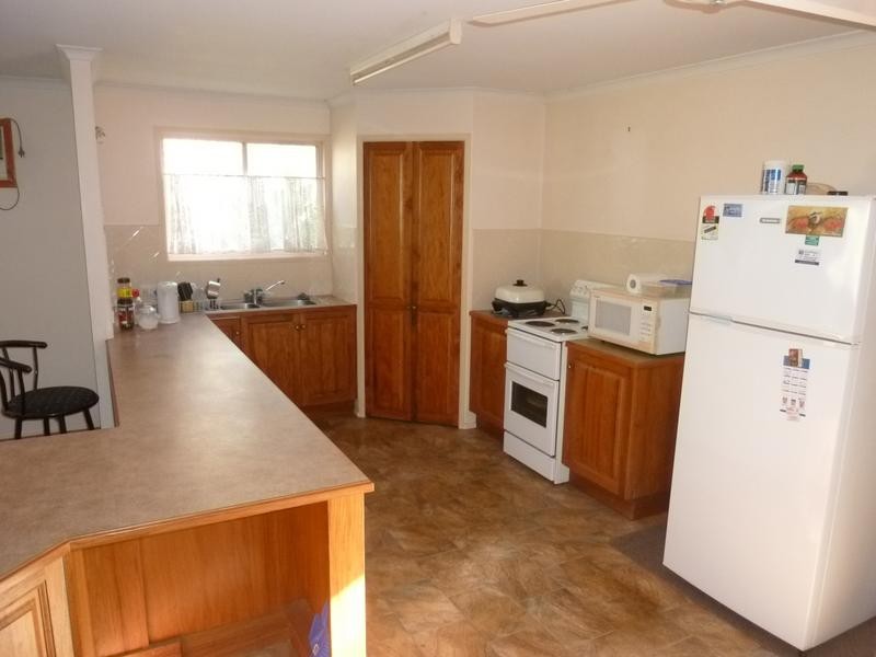 15 TALINGA COURT, Redridge QLD 4660