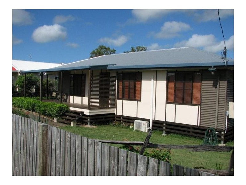 8 Horton Street, Biggenden QLD 4621