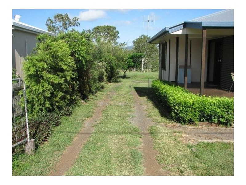 8 Horton Street, Biggenden QLD 4621