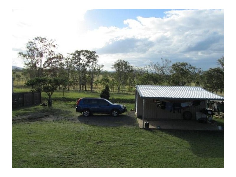 8 Horton Street, Biggenden QLD 4621