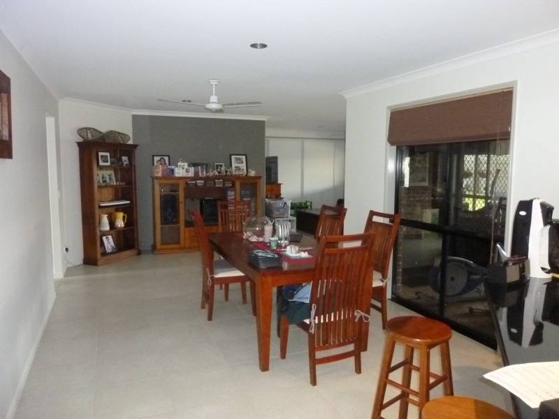 26 PIONEER AVENUE, Childers QLD 4660